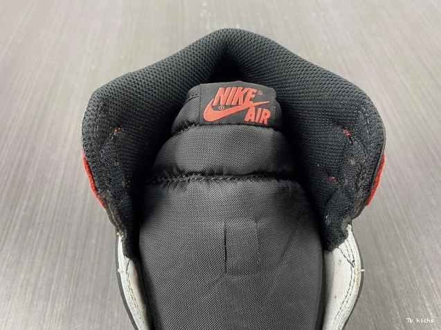 Rep TBK 1 Air Red' Jordan High 'Track Retro OG 555088-112 0801